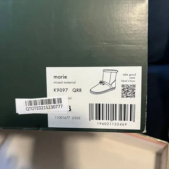 Kate Spade Size 8 Tan with Bow Detailing Winter “Marie” Boots - Picture 6 of 8